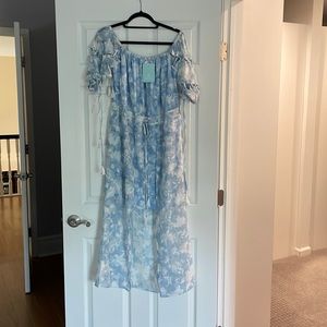 NWT beautiful blue dress for summer